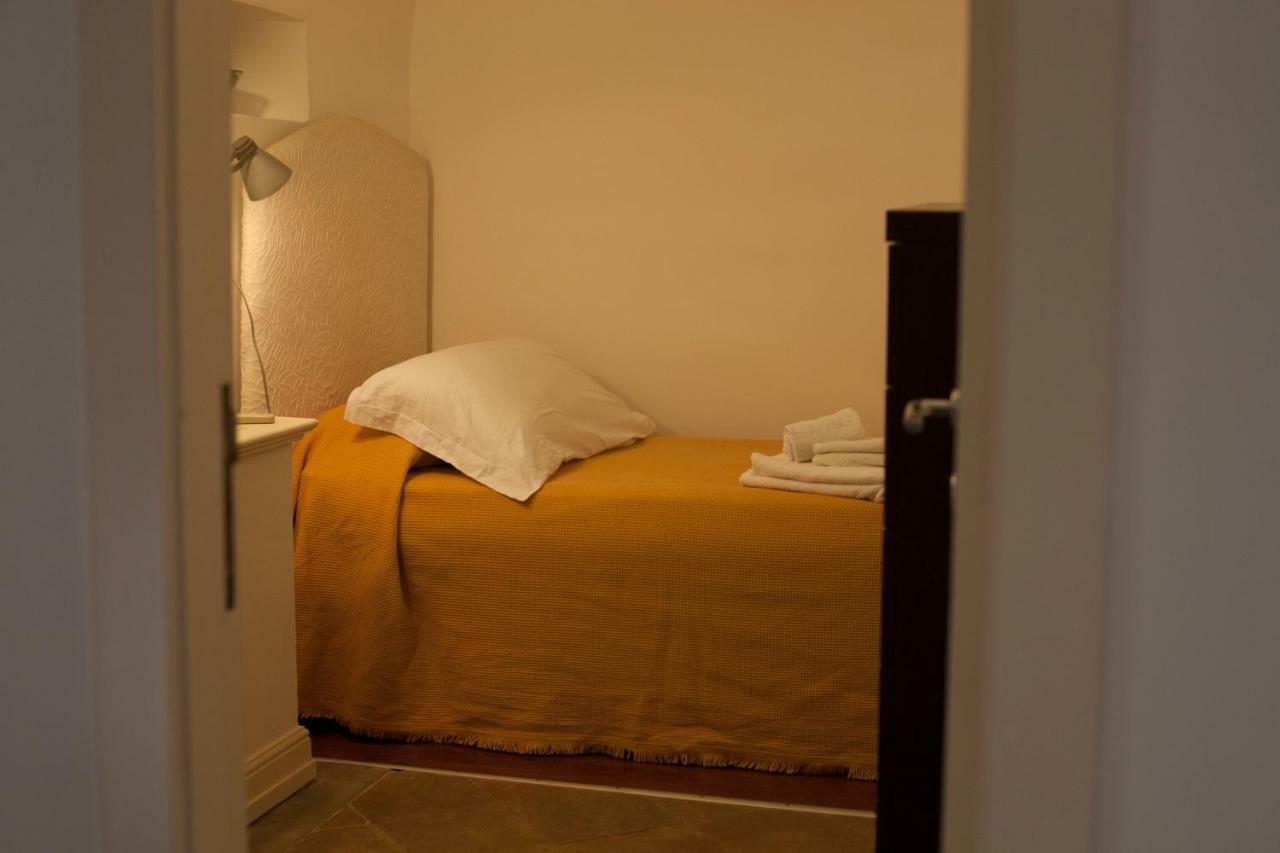 B&B Piazza Libertini Лечче Экстерьер фото