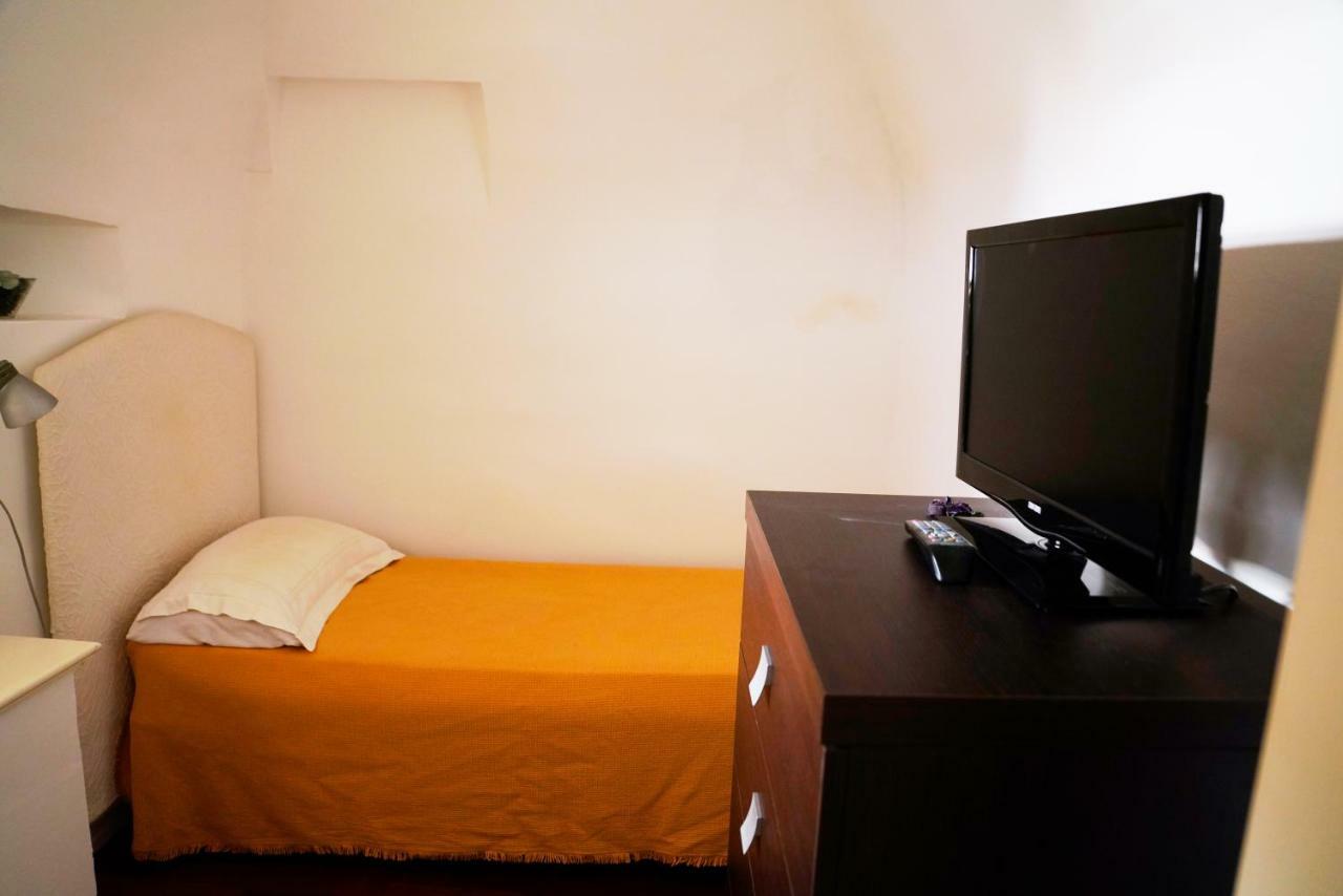 B&B Piazza Libertini Лечче Экстерьер фото